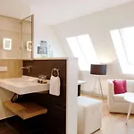 Отель Vienna House Easy By Wyndham 4*