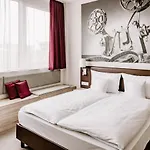 Hotel Vienna House Easy By Wyndham Munich