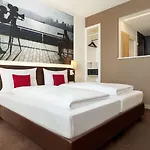 Hotel Vienna House Easy By Wyndham Munich