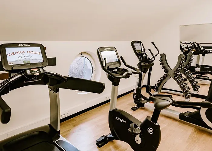 Hotel Vienna House Easy By Wyndham 4*