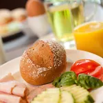 Vienna House Easy By Wyndham 4* München