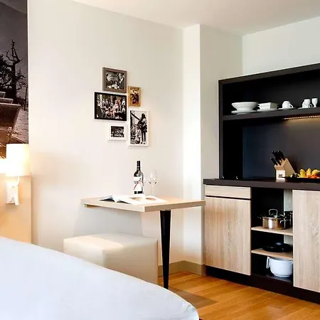 Vienna House Easy By Wyndham West Olympiapark Hotel 4*