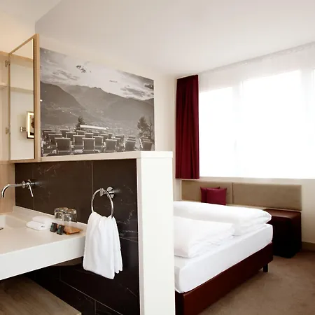 Vienna House Easy By Wyndham Hotel