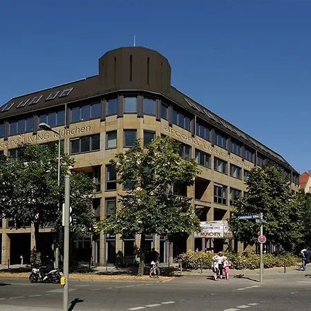 Hotel Vienna House Easy By Wyndham West Olympiapark 4*
