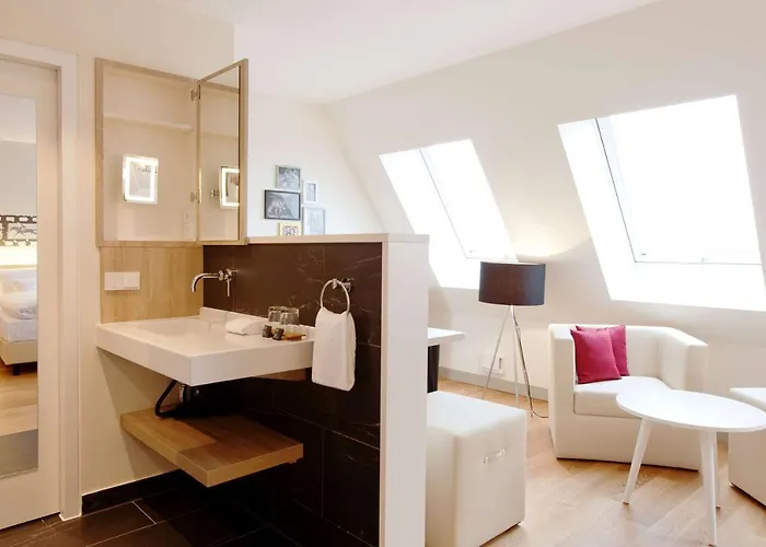 Hotel Vienna House Easy By Wyndham 4*