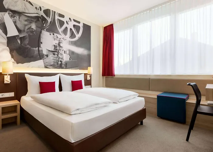 Vienna House Easy By Wyndham Hotel 4*